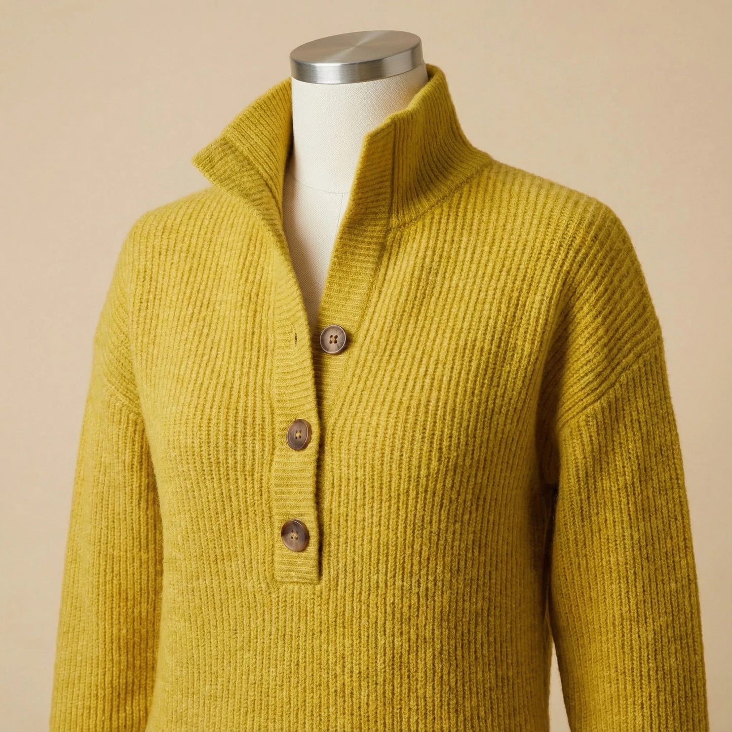 Vellaro vestido de punto con cuello y botones