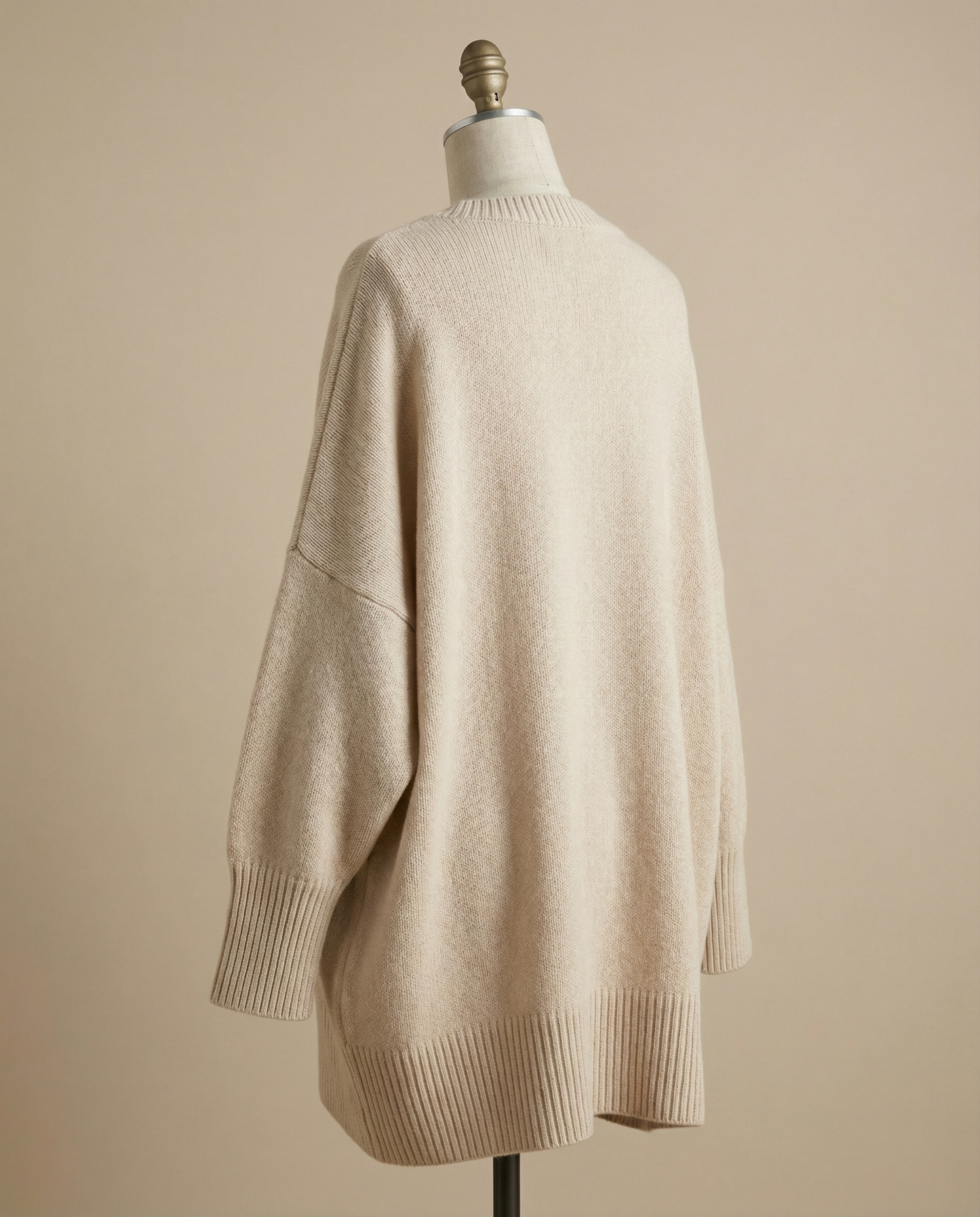 Vellaro suéter poncho oversize de punto