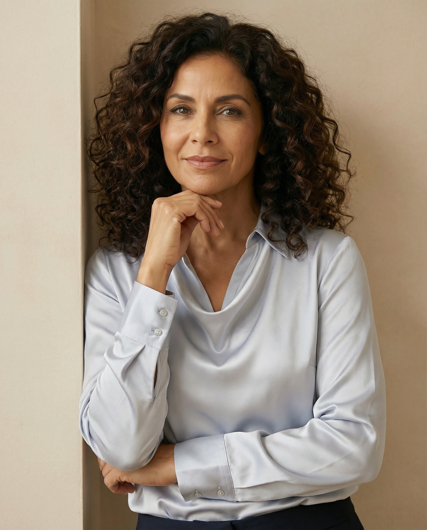 Vellaro blusa satinada elegante